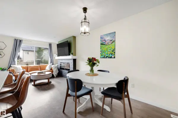 2132 CASSIDY WD SW, Edmonton, AB T6W 3E1