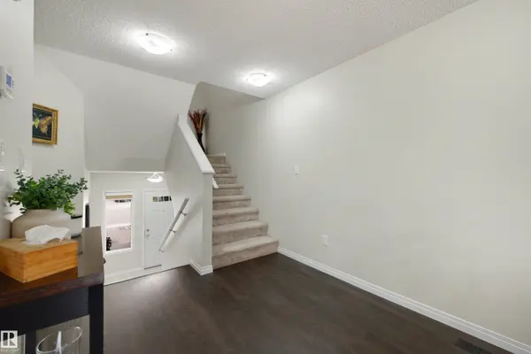 2422 CASSIDY WY SW, Edmonton, AB T6W 3E2