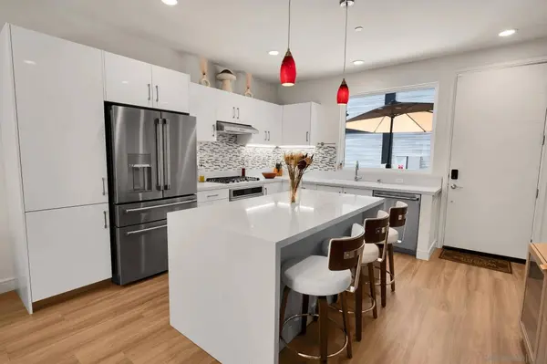 8270 High St, La Mesa, CA 91941