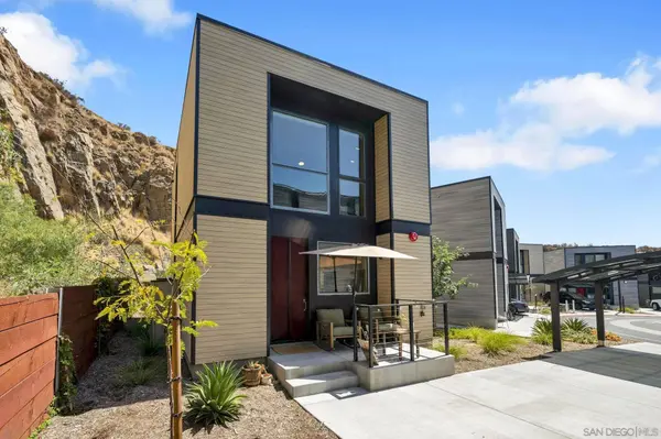 8270 High St, La Mesa, CA 91941