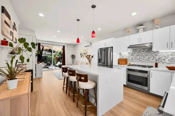8270 High St, La Mesa, CA 91941
