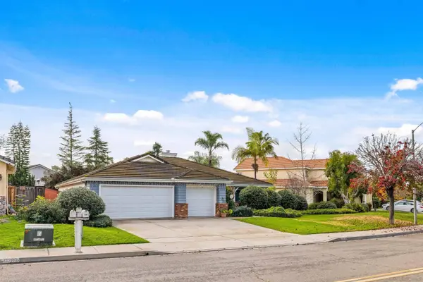 5761 Spur Ave, Oceanside, CA 92057
