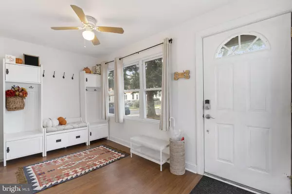 612 SUMMIT AVE, Prospect Park, PA 19076