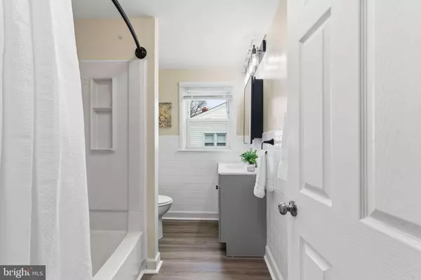 110 MARIANVILLE RD, Aston, PA 19014