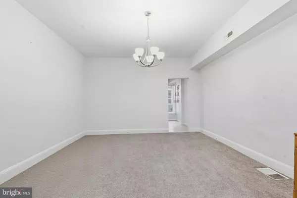 1421 11TH, Crum Lynne, PA 19022