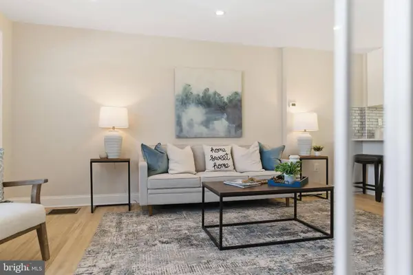 2003 HEATHER RD, Folcroft, PA 19032