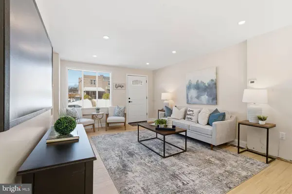 2003 HEATHER RD, Folcroft, PA 19032