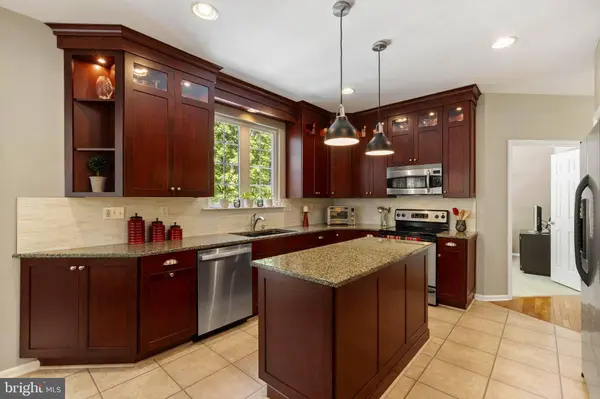 25 DOUGHERTY DR, Lincoln University, PA 19352