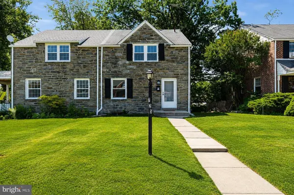 725 IRVINGTON PL, Chester, PA 19013