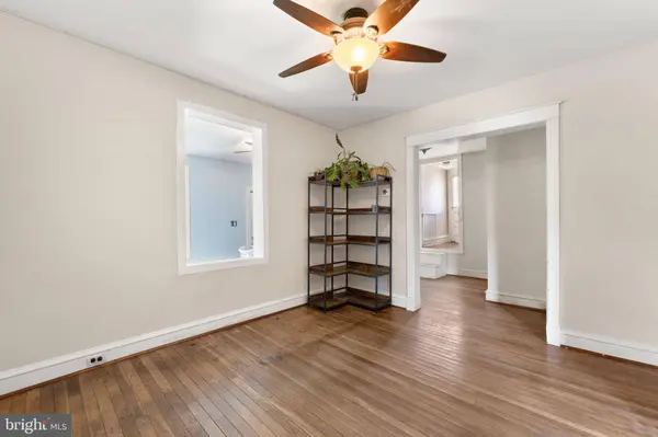 333 OAK AVE, Sharon Hill, PA 19079