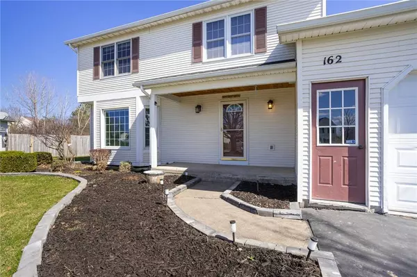 162 Chelsea Meadows DR, West Henrietta, NY 14586