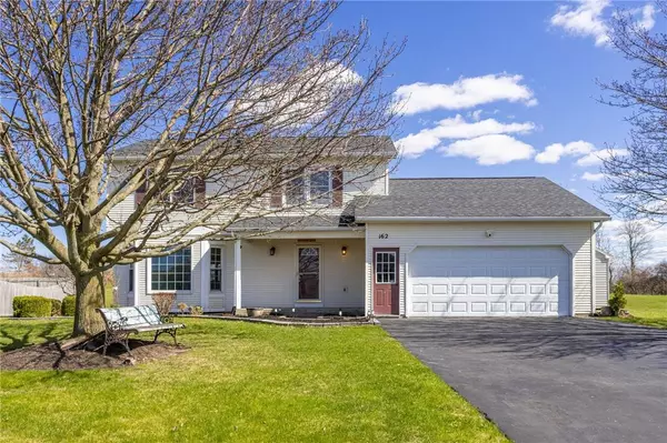 162 Chelsea Meadows DR, West Henrietta, NY 14586