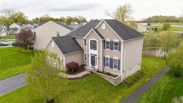 11 Blazing Star CIR, West Henrietta, NY 14586