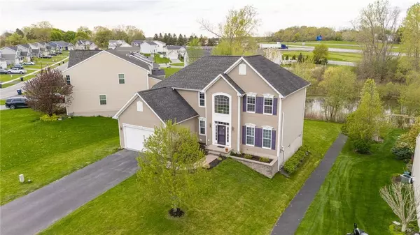 11 Blazing Star CIR, West Henrietta, NY 14586