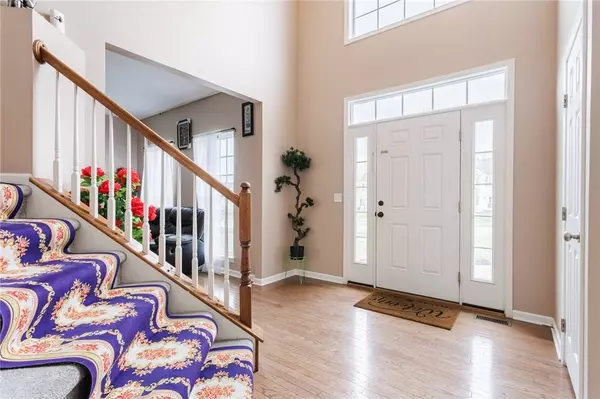 11 Blazing Star CIR, West Henrietta, NY 14586