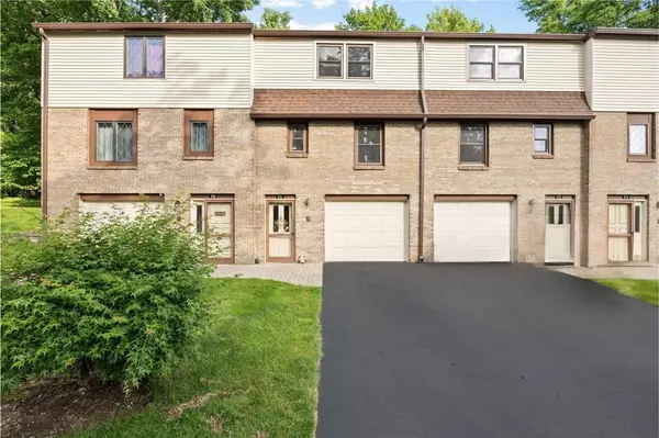 51 Woodridge, Henrietta, NY 14467