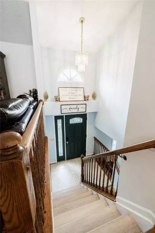 28 Cattaragus DR, Rochester, NY 14623