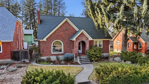 1618 S Lincoln St, Spokane, WA 99203-1053