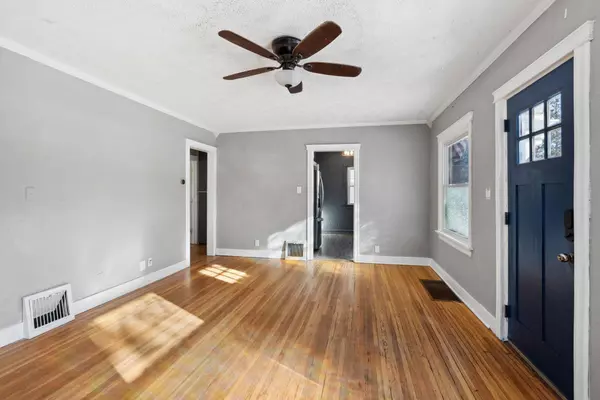 107 E 29th Ave St, Spokane, WA 99203