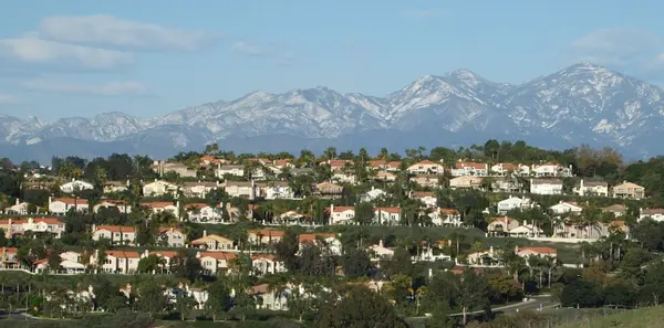 Hailey Potok: Your Exclusive Laguna Niguel Neighborhood Expert for Orange County Real Estate