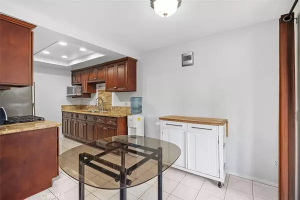 12433 Rock Springs CT, Garden Grove, CA 92843