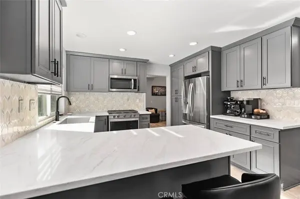 9 Flaxwood, Irvine, CA 92614