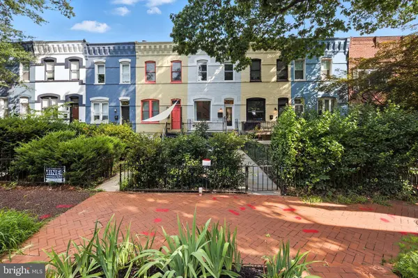 1216 MARYLAND AVE NE, Washington, DC 20002