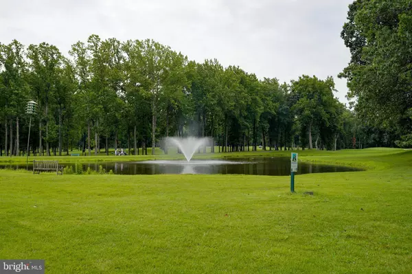 15115 INTERLACHEN DR #3-516, Silver Spring, MD 20906