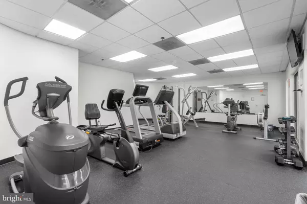 24 COURTHOUSE SQ #24-311, Rockville, MD 20850