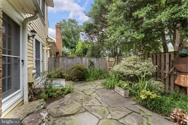 3205 N TACOMA ST, Arlington, VA 22213