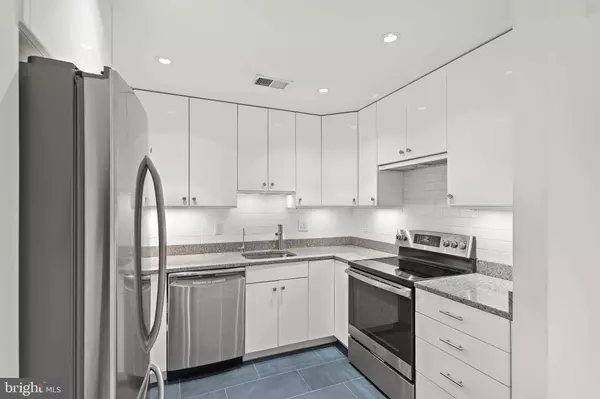 2630 ADAMS MILL RD NW #T06, Washington, DC 20009