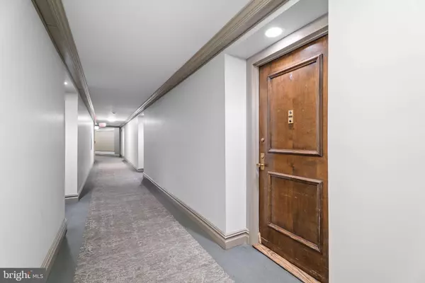 5225 POOKS HILL RD #1305N, Bethesda, MD 20814