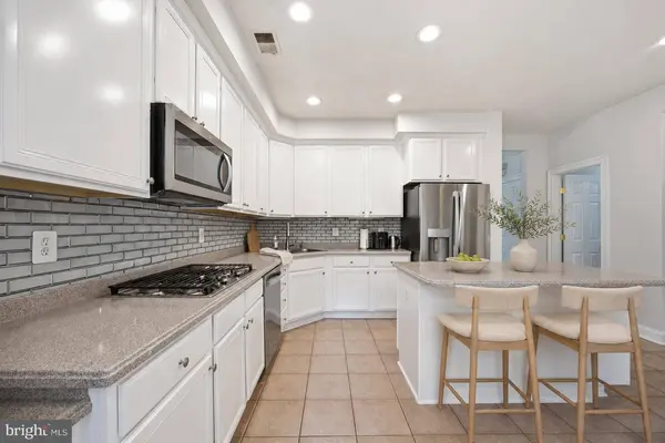 413 LONGHORN CRES, Rockville, MD 20850