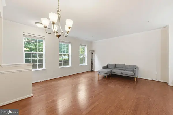 4716 DANE RIDGE CIR, Woodbridge, VA 22193
