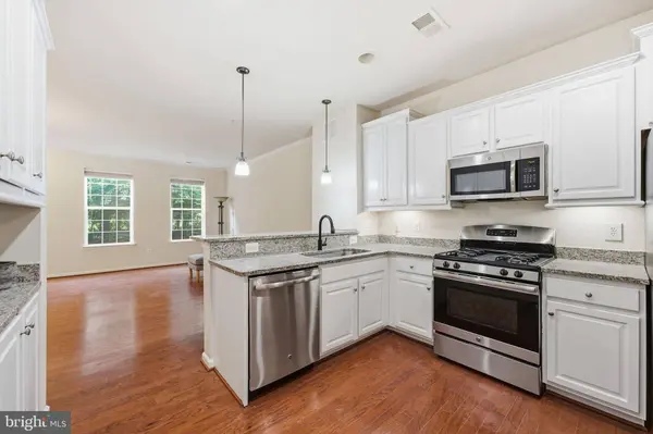 4716 DANE RIDGE CIR, Woodbridge, VA 22193