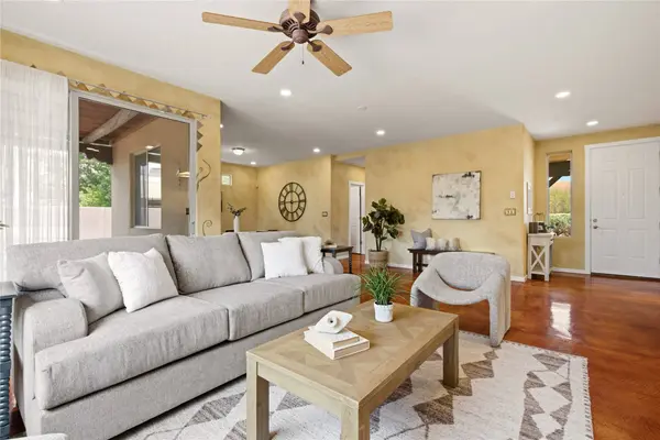 5 Ocotillo PL, Santa Fe, NM 87508