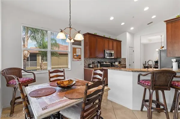 6693 Alden Woods CIR #202, Naples, FL 34113