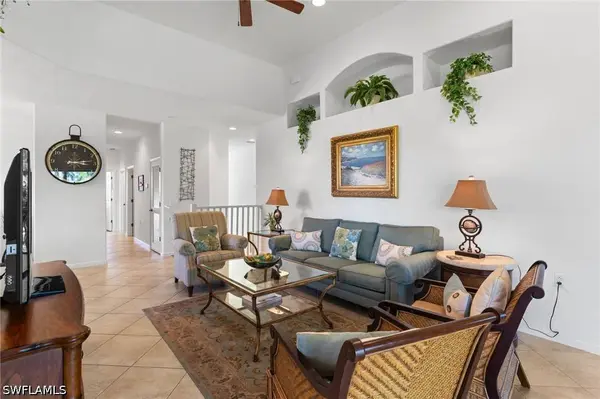 6693 Alden Woods CIR #202, Naples, FL 34113