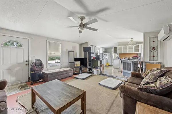 8302 S Cover View Rd, Tucson, AZ 85736