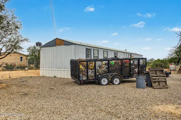 8302 S Cover View Rd, Tucson, AZ 85736
