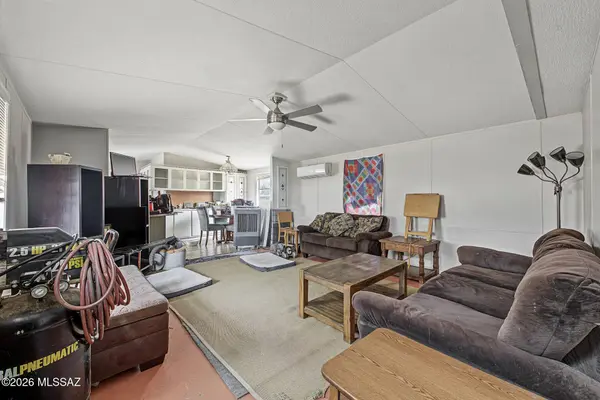 8302 S Cover View Rd, Tucson, AZ 85736