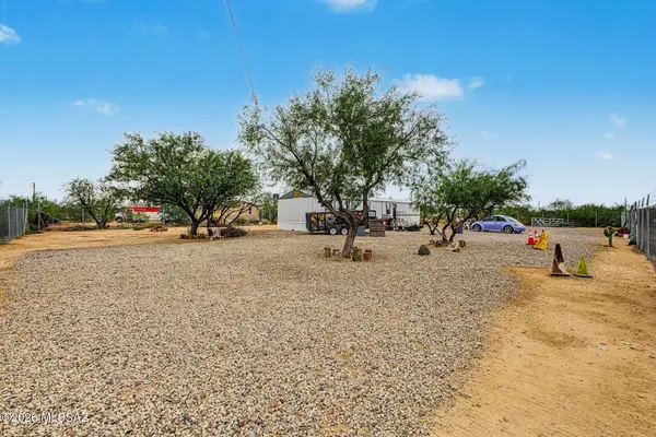 8302 S Cover View Rd, Tucson, AZ 85736