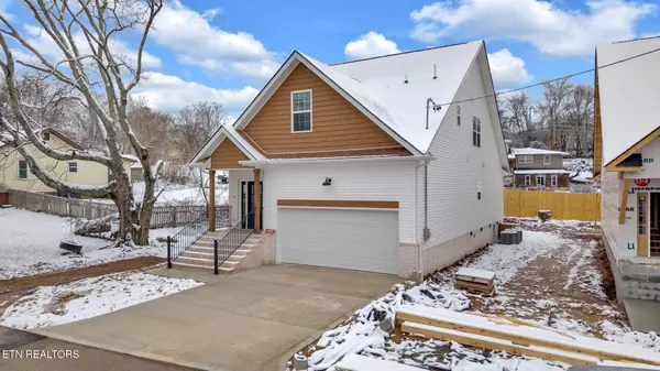 5401 Harris St, Knoxville, TN 37921