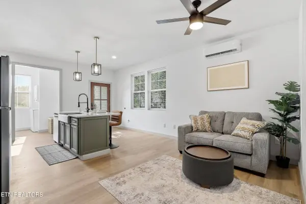 111 Morningside DR, Knoxville, TN 37915