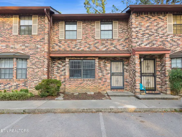 810 Highland DR #802