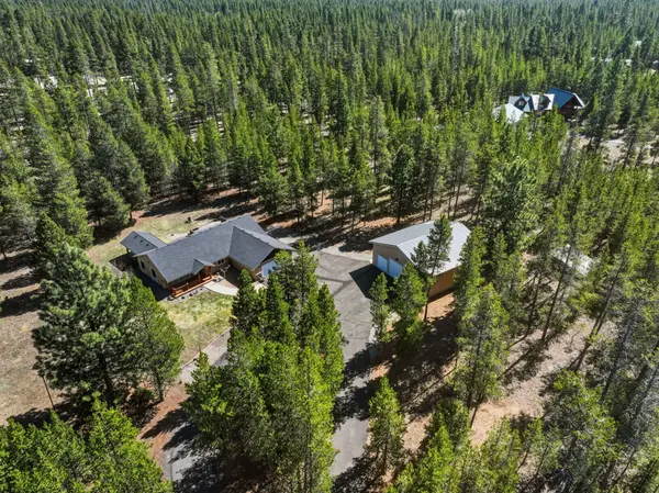 feature image of Single-Level Home on Acreage in Bend, Oregon – Horse Property with Shop, Privacy &amp; Access to Nature