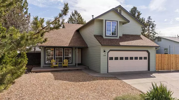 1288 Providence DR, Bend, OR 97701