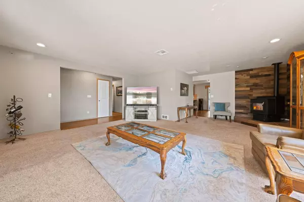 50808 Huntington RD, La Pine, OR 97739