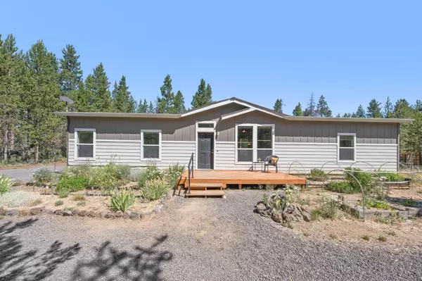 16790 Sun Country DR, Bend, OR 97707