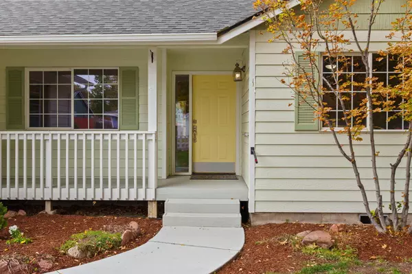 2723 15th ST, Redmond, OR 97756